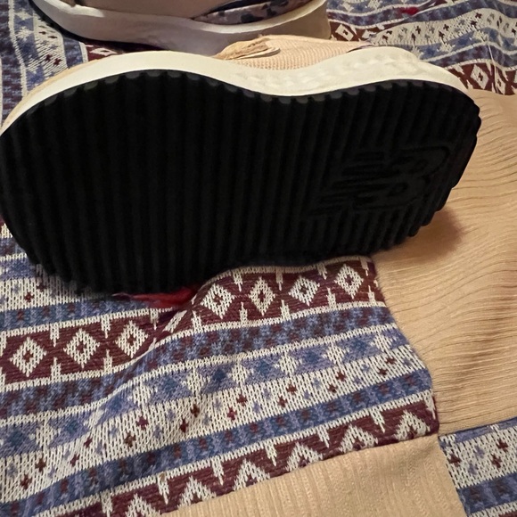 Toddler new balance shoes - Picture 2 of 2